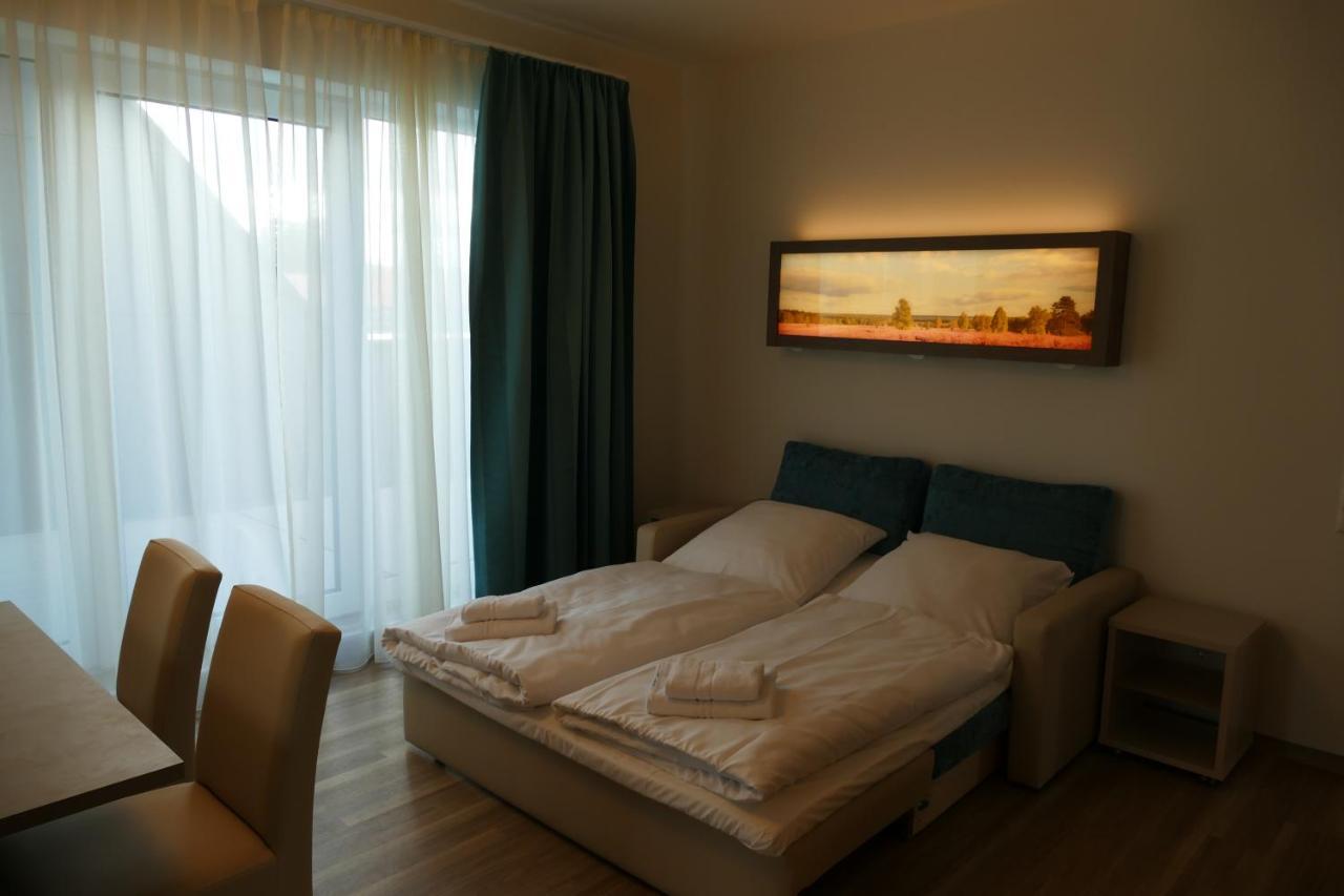 Meyn'S Apartments & Hotel Soltau Exterior photo
